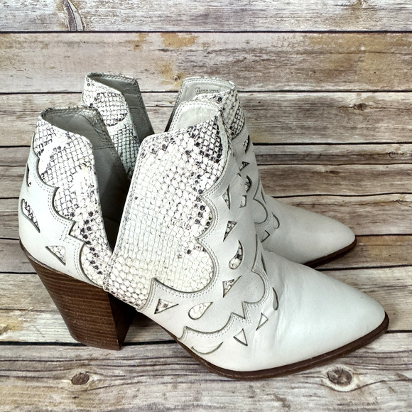Gianni Bini GB Womens Beige Boho Western Block Heel Ankle Boots 11M - Picture 2 of 9